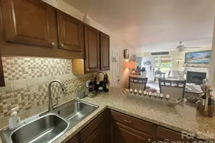 2200 6th St NW, Hickory, NC 28601 - Photo 34