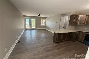 1124 McDonald Rd, Hayesville, NC 28904 - Photo 6