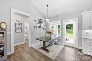 301 Pinehurst Dr, Kings Mountain, NC 28086 - Photo 10