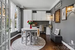 1924 Dearmon Dr, Charlotte, NC 28205 - Photo 14