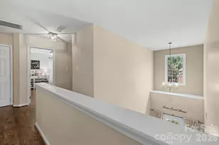 1924 Dearmon Dr, Charlotte, NC 28205 - Photo 18