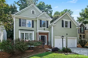 1924 Dearmon Dr, Charlotte, NC 28205 - Photo 2