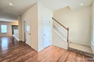 7320 Jane Parks Way, Charlotte, NC 28217 - Photo 2