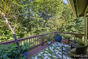 73 Ridgetop Cir, Brevard, NC 28712 - Photo 2