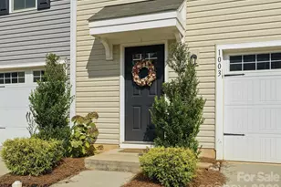 1003 Rushing Ln, Fort Mill, SC 29715 - Photo 4