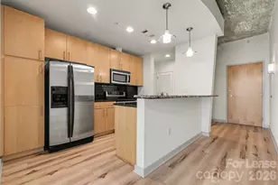 210 N Church St, Charlotte, NC 28202 - Photo 6