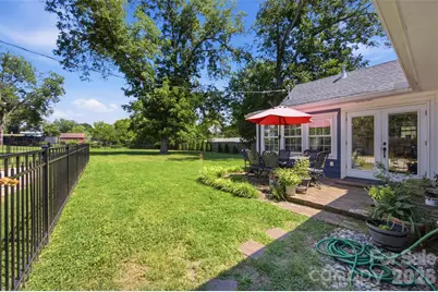 211 Jefferson Street E, York, SC 29745 - Photo 28
