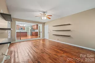 7801 Bridle Ct, Charlotte, NC 28216 - Photo 22