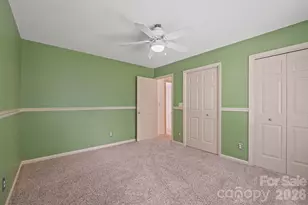 7801 Bridle Ct, Charlotte, NC 28216 - Photo 36