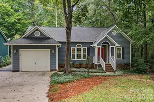 2819 Cedar Chase Dr, Matthews, NC 28105 - Photo 1