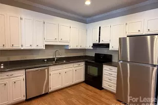 1014 Queens Rd, Charlotte, NC 28207 - Photo 4