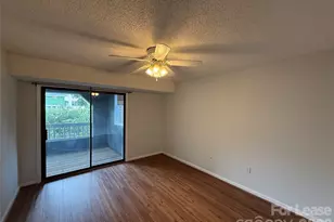 415 W 8th St, Charlotte, NC 28202 - Photo 6