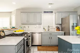 3401 Continental Dr, Monroe, NC 28110 - Photo 2