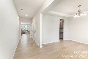 4113 Matindale Wy, Charlotte, NC 28216 - Photo 2
