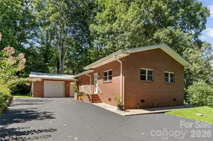 106 Holly Ln, Brevard, NC 28712 - Photo 4