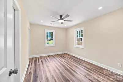 904 Oakshade Avenue, Kannapolis, NC 28083 - Photo 12