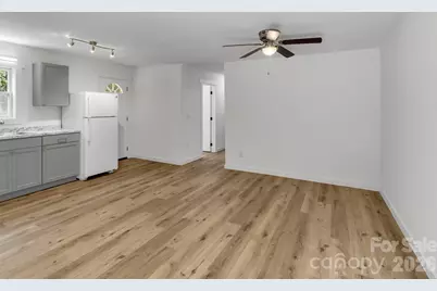 80 McElroy Street, Waynesville, NC 28786 - Photo 8