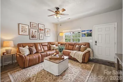 4560 Merryvale Forest Drive, Charlotte, NC 28214 - Photo 4