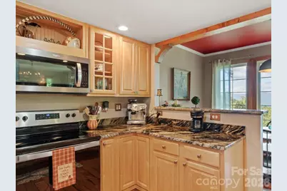250 Creekside Way #C202, Burnsville, NC 28714 - Photo 12
