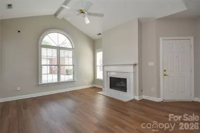 8332 Highland Glen Drive, Charlotte, NC 28269 - Photo 6
