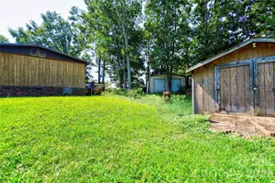 807 Johnnie Bridges Rd, Shelby, NC 28150 - Photo 16