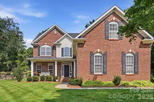 5875 Tipperary Dr, Lake Norman of Catawba, NC 28037 - Photo 2