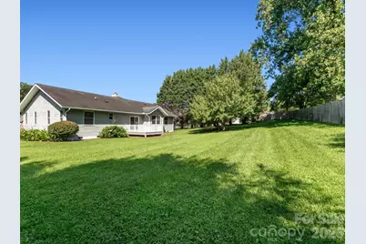 128 Stone House Road, Hendersonville, NC 28739 - Photo 26