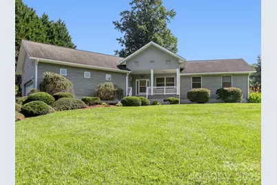 128 Stone House Road, Hendersonville, NC 28739 - Photo 2