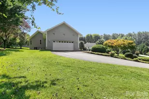 128 Stone House Rd, Hendersonville, NC 28739 - Photo 28