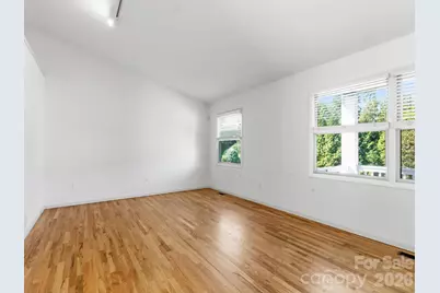 128 Stone House Road, Hendersonville, NC 28739 - Photo 8
