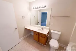 14021 Pinyon Pine Ln, Charlotte, NC 28215 - Photo 16
