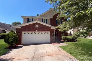 14021 Pinyon Pine Ln, Charlotte, NC 28215 - Photo 1