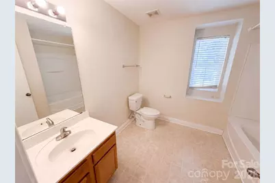 14021 Pinyon Pine Lane, Charlotte, NC 28215 - Photo 18