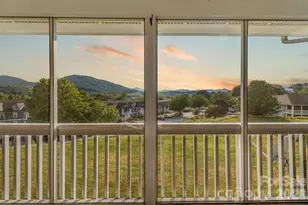 4702 Breakers Ln, Asheville, NC 28806 - Photo 4