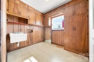 2796 Lakeview Dr, Lenoir, NC 28645 - Photo 36