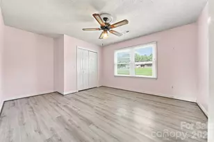 2796 Lakeview Dr, Lenoir, NC 28645 - Photo 24