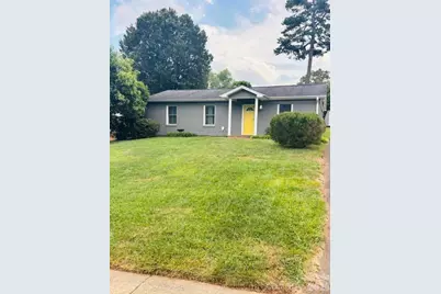 812 Capps Hill Mine Road, Charlotte, NC 28216 - Photo 2