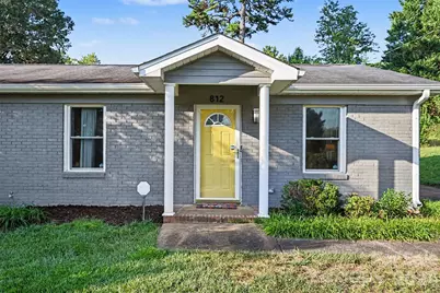 812 Capps Hill Mine Road, Charlotte, NC 28216 - Photo 6
