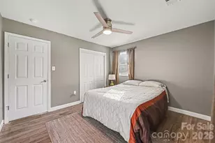 812 Capps Hill Mine Rd, Charlotte, NC 28216 - Photo 26