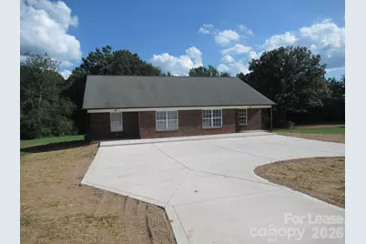 820 Horseshoe Lake Road, Lincolnton, NC 28092 - Photo 2