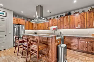 37 Ashe Park Cir, Asheville, NC 28806 - Photo 10