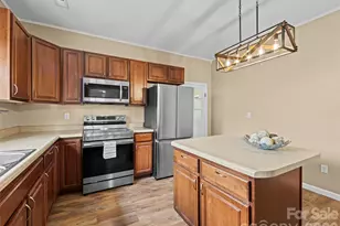 43 Avery St, Waynesville, NC 28786 - Photo 12