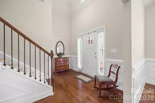 1053 Jack Pine Rd, Lake Wylie, SC 29710 - Photo 4
