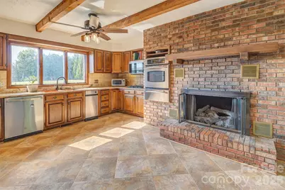 64 Greenridge Road, Weaverville, NC 28787 - Photo 10