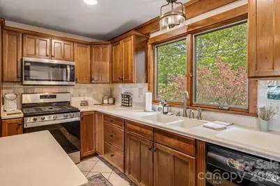 28 Nantahala Ridge, Bryson City, NC 28713 - Photo 8