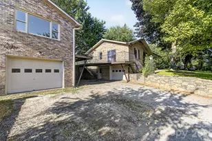 1371 Jackson Loop Rd, Flat Rock, NC 28731 - Photo 4