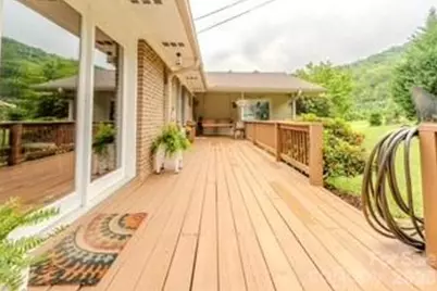 455 Avery Lane, Newland, NC 28657 - Photo 4