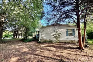 1104 Stage Coach Trail, Yadkinville, NC 27055 - Photo 4