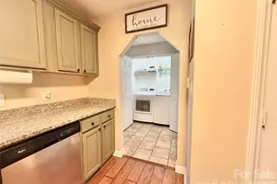 715 Grandview Rd, Clover, SC 29710 - Photo 16