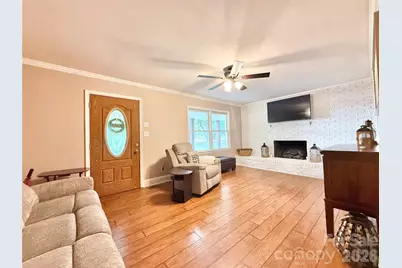 715 Grandview Road, Clover, SC 29710 - Photo 4